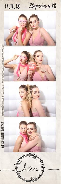 Cabine de Fotos em casamento realizado em Itapema.'