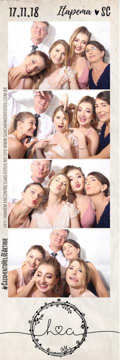 Cabine de Fotos em casamento realizado em Itapema.'