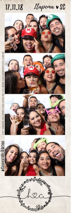 Cabine de Fotos em casamento realizado em Itapema.'