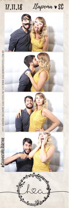 Cabine de Fotos em casamento realizado em Itapema.'