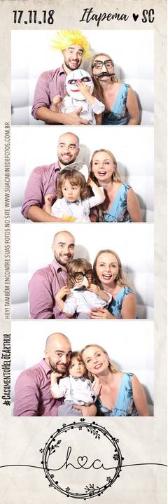 Cabine de Fotos em casamento realizado em Itapema.'