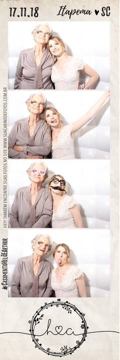 Cabine de Fotos em casamento realizado em Itapema.'