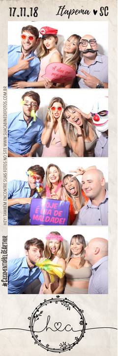 Cabine de Fotos em casamento realizado em Itapema.'