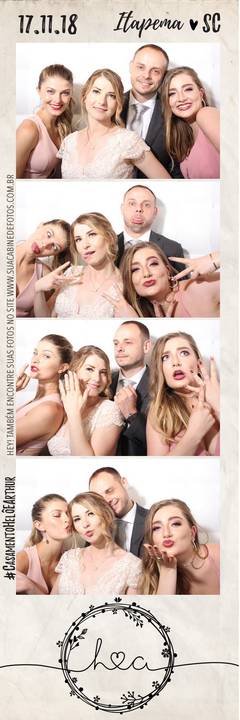 Cabine de Fotos em casamento realizado em Itapema.'