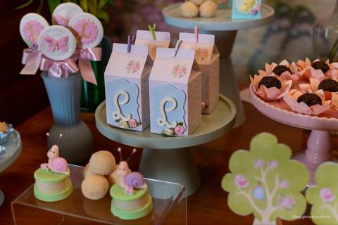 Fotografias que capturam a magia do primeiro aniversário.'