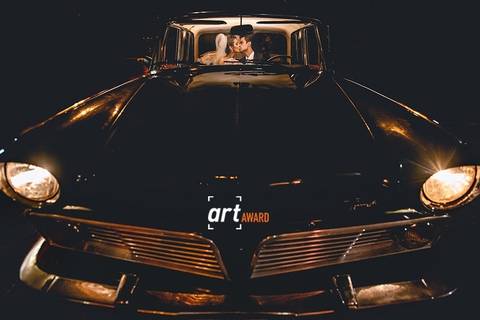 Fotografia premiada no concurso FineArt dos noivos Bruno e Jessica, e uma das estrelas das fotos foi um Aero Willys'