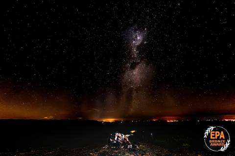 Prêmio conquistado na categoria de fotografia de Ensaio Romântico na EPA - Expression Photography Awards, neste caso, a foto foi feita durante o ensaio de Pre Wedding de Edgard e Aline na cidade de Ribeirão Claro no Paraná.'