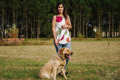 Fotógrafo de casamentos em Coimbra, Leiria, Aveiro.
Fotografia documental de casamento. Fotografia com emoção, paixão e sem poses. Imagens verdadeiras e cheias de amor.
Fotografamos em todo o país. Sessão Solteiros em São Caetano e na Costa Nova.'