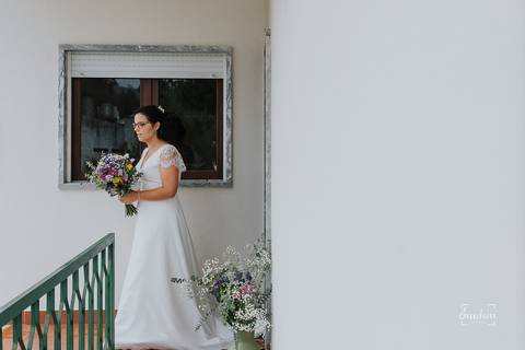 Fotógrafo de casamentos em Leiria,Coimbra Aveiro.
Fotografia documental de casamento. Fotografia com emoção, paixão e sem poses. Imagens verdadeiras e cheias de amor.
Fotografamos em todo o país. Casamento em Ansião e na Quinta das Abertas.'