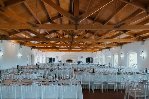 Fotógrafo de casamentos em Leiria,Coimbra Aveiro.
Fotografia documental de casamento. Fotografia com emoção, paixão e sem poses. Imagens verdadeiras e cheias de amor.
Fotografamos em todo o país. Casamento em Ansião e na Quinta das Abertas.'