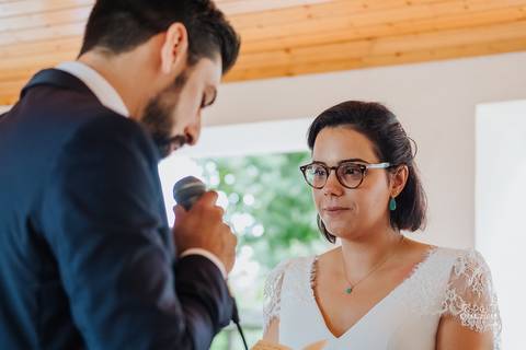 Fotógrafo de casamentos em Leiria,Coimbra Aveiro.
Fotografia documental de casamento. Fotografia com emoção, paixão e sem poses. Imagens verdadeiras e cheias de amor.
Fotografamos em todo o país. Casamento em Ansião e na Quinta das Abertas.'