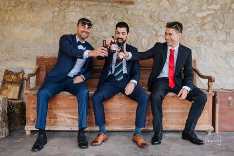 Fotógrafo de casamentos em Leiria,Coimbra Aveiro.
Fotografia documental de casamento. Fotografia com emoção, paixão e sem poses. Imagens verdadeiras e cheias de amor.
Fotografamos em todo o país. Casamento em Ansião e na Quinta das Abertas.'