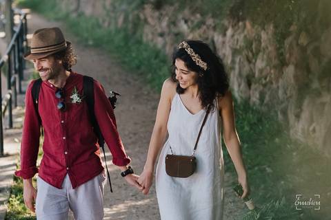 Fotógrafo de casamentos em Coimbra, Leiria, Aveiro.
Fotografia documental de casamento. Fotografia com emoção, paixão e sem poses. Imagens verdadeiras e cheias de amor.
Fotografamos em todo o país. Sessão Solteiros em Coimbra.'