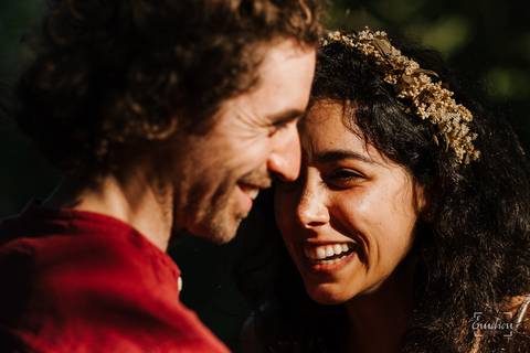 Fotógrafo de casamentos em Coimbra, Leiria, Aveiro.
Fotografia documental de casamento. Fotografia com emoção, paixão e sem poses. Imagens verdadeiras e cheias de amor.
Fotografamos em todo o país. Sessão Solteiros em Coimbra.'