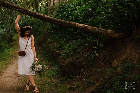 Fotógrafo de casamentos em Coimbra, Leiria, Aveiro.
Fotografia documental de casamento. Fotografia com emoção, paixão e sem poses. Imagens verdadeiras e cheias de amor.
Fotografamos em todo o país. Sessão Solteiros em Coimbra.'