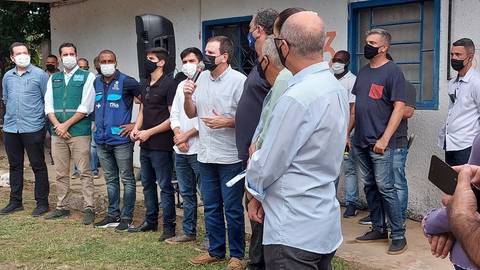 Prefeito e Secretários no Mendanha'