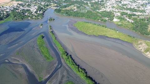 Fotos dia 20 de maio após abertura  das comportas'