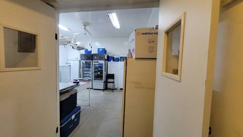 Depósito que virou centro cirúrgico 
maio de 2023'