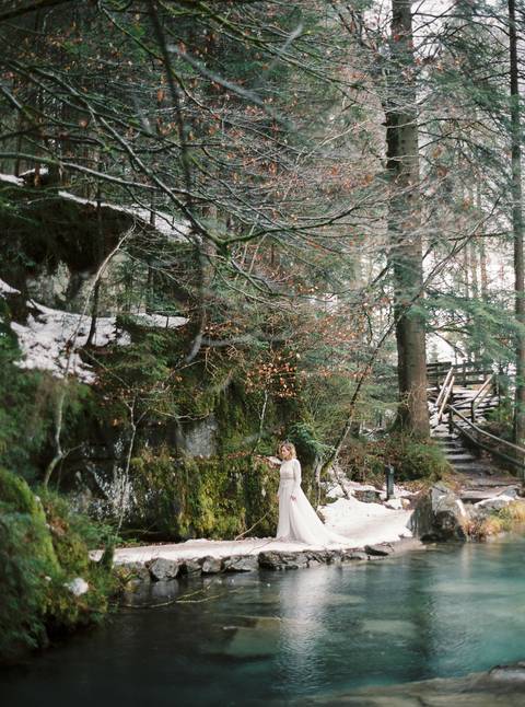  destinationwedding, PortugalPhotographer, lovethedress, fineartphotography, fineartfilm, Switzerland, stylemepretty, rainywedding, winter, weddingswitzerland, blausee, romanticsession, winterwedding, rainy, rainyweddingday, lake, blauseelake'