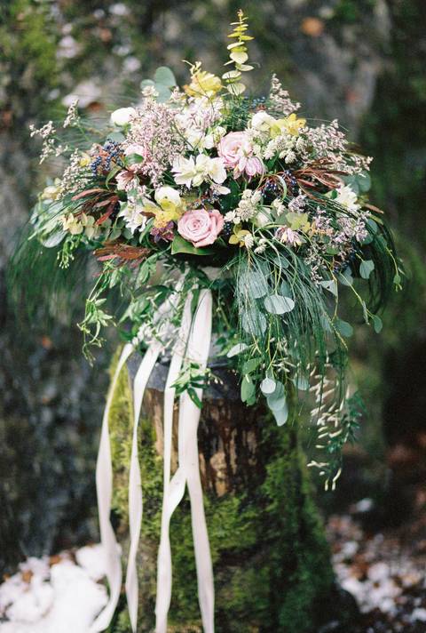  destinationwedding, PortugalPhotographer, lovethedress, fineartphotography, fineartfilm, Switzerland, stylemepretty, rainywedding, winter, weddingswitzerland, blausee, romanticsession, winterwedding, rainy, rainyweddingday, lake, blauseelake'
