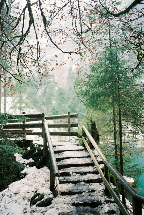  destinationwedding, PortugalPhotographer, lovethedress, fineartphotography, fineartfilm, Switzerland, stylemepretty, rainywedding, winter, weddingswitzerland, blausee, romanticsession, winterwedding, rainy, rainyweddingday, lake, blauseelake'