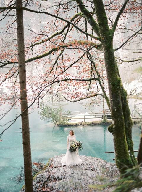  destinationwedding, PortugalPhotographer, lovethedress, fineartphotography, fineartfilm, Switzerland, stylemepretty, rainywedding, winter, weddingswitzerland, blausee, romanticsession, winterwedding, rainy, rainyweddingday, lake, blauseelake'