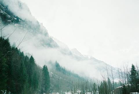  destinationwedding, PortugalPhotographer, lovethedress, fineartphotography, fineartfilm, Switzerland, stylemepretty, rainywedding, winter, weddingswitzerland, blausee, romanticsession, winterwedding, rainy, rainyweddingday, lake, blauseelake'