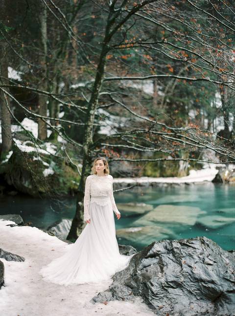  destinationwedding, PortugalPhotographer, lovethedress, fineartphotography, fineartfilm, Switzerland, stylemepretty, rainywedding, winter, weddingswitzerland, blausee, romanticsession, winterwedding, rainy, rainyweddingday, lake, blauseelake'
