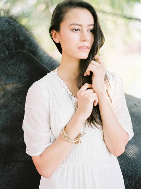 Bride, wedding inspiration, styleshoot, thailand, weddingthailandphotographer, destinationweddingthailand, triptothailand, fineartphotography'
