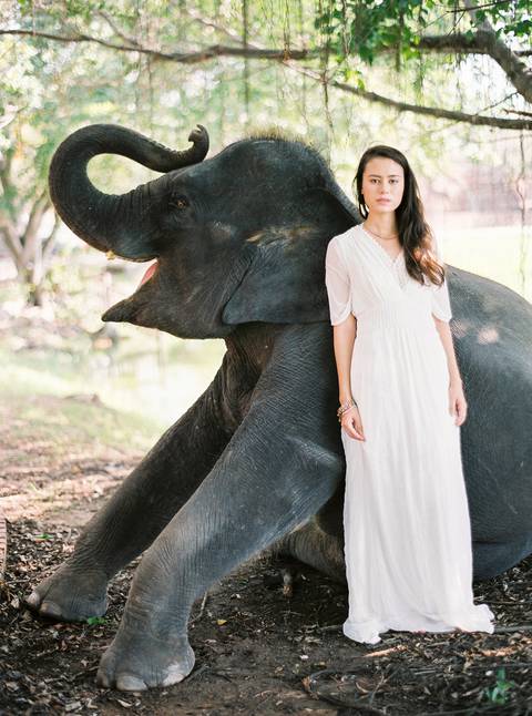 Bride, wedding inspiration, styleshoot, thailand, weddingthailandphotographer, destinationweddingthailand, triptothailand, fineartphotography'