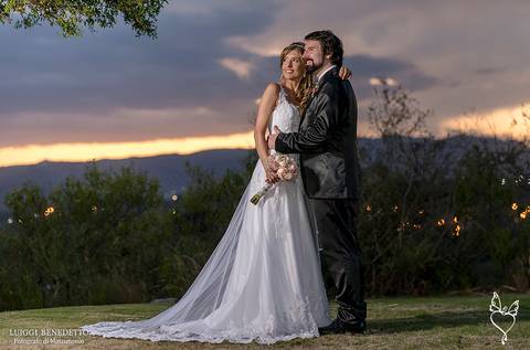 La Angelina,Estancia Contemporanea. Fotos de bodas. Fotos de novios.  Luiggi Benedetto Destination Wedding Photographer, Córdoba Argentina, '