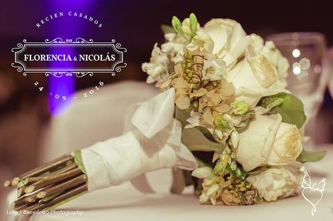 Avril salón, Luiggi Benedetto Fotógrafo de bodas, Destination Photograpy, Córdoba Argentina'