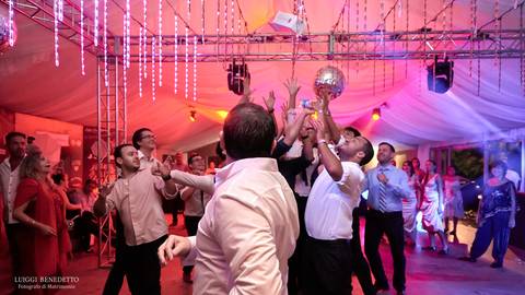 Tirada de regalo para solteros'