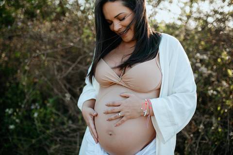 ensaio_gestante_raisa_mello_fotografia_praia_do_forte_florianópolis'