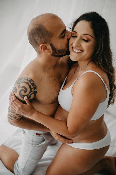 ensaio_gestante_em_estudio_palhoça_estudio_raisa_mello_fotograia'