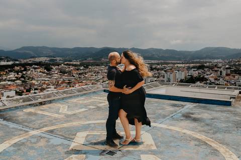 ensaio_gestante_em_estudio_palhoça_estudio_raisa_mello_fotograia'