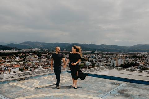 ensaio_gestante_em_estudio_palhoça_estudio_raisa_mello_fotograia'