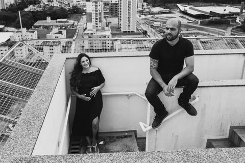 ensaio_gestante_em_estudio_palhoça_estudio_raisa_mello_fotograia'