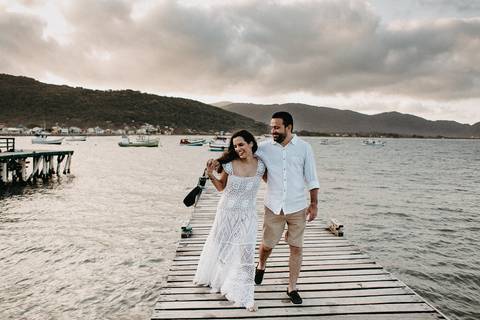 ensaio_casal_florianopolis_praia_da_armacao_karime_felipe_raisamello'