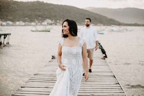 ensaio_casal_florianopolis_praia_da_armacao_karime_felipe_raisamello'