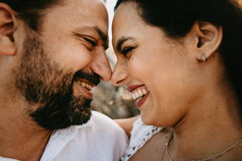 ensaio_casal_florianopolis_praia_da_armacao_karime_felipe_raisamello'