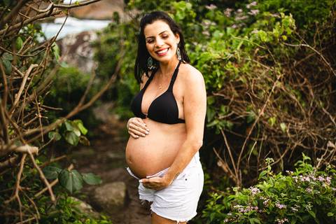 ensaio_gestante_florianopolis_praia_da_armacao_lidi_valentina_raisamello'