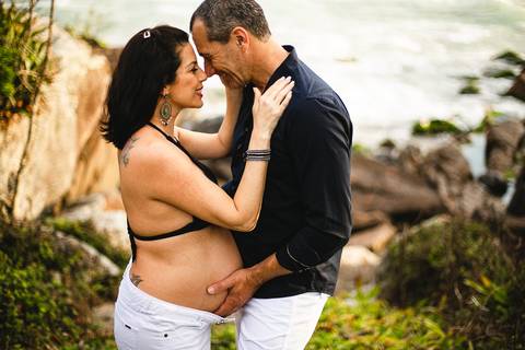 ensaio_gestante_florianopolis_praia_da_armacao_lidi_valentina_raisamello'