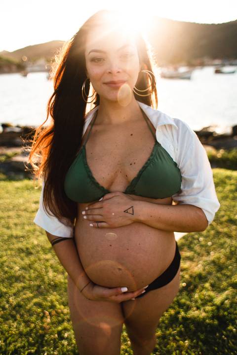 ensaio_gestante_florianopolis_praia_da_armacao_leticia_heitor_raisamello'