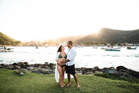 ensaio_gestante_florianopolis_praia_da_armacao_leticia_heitor_raisamello'