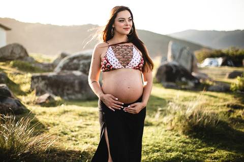 ensaio_gestante_florianopolis_praia_da_armacao_leticia_heitor_raisamello'