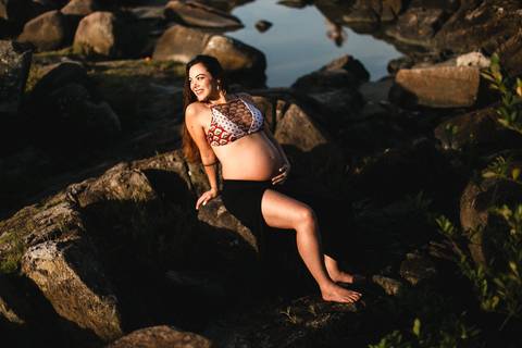 ensaio_gestante_florianopolis_praia_da_armacao_leticia_heitor_raisamello'
