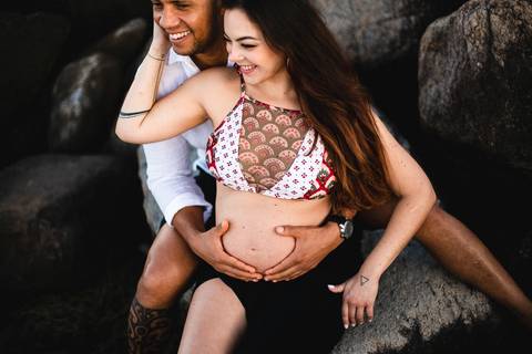 ensaio_gestante_florianopolis_praia_da_armacao_leticia_heitor_raisamello'