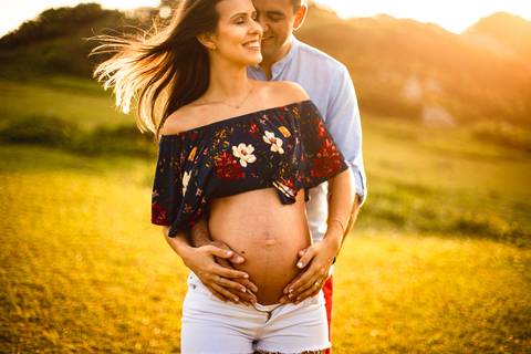 ensaio_gestante_florianopolis_praia_da_armacao_mayara_marina_raisamello'