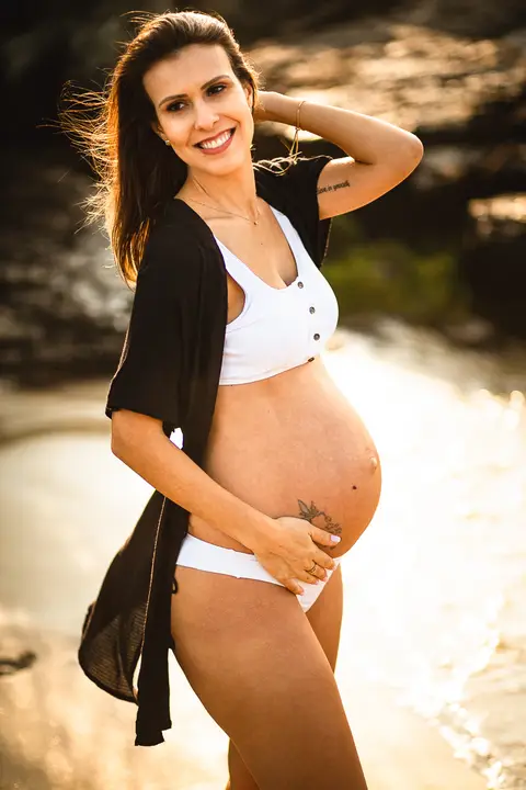 ensaio_gestante_florianopolis_praia_da_armacao_mayara_marina_raisamello'